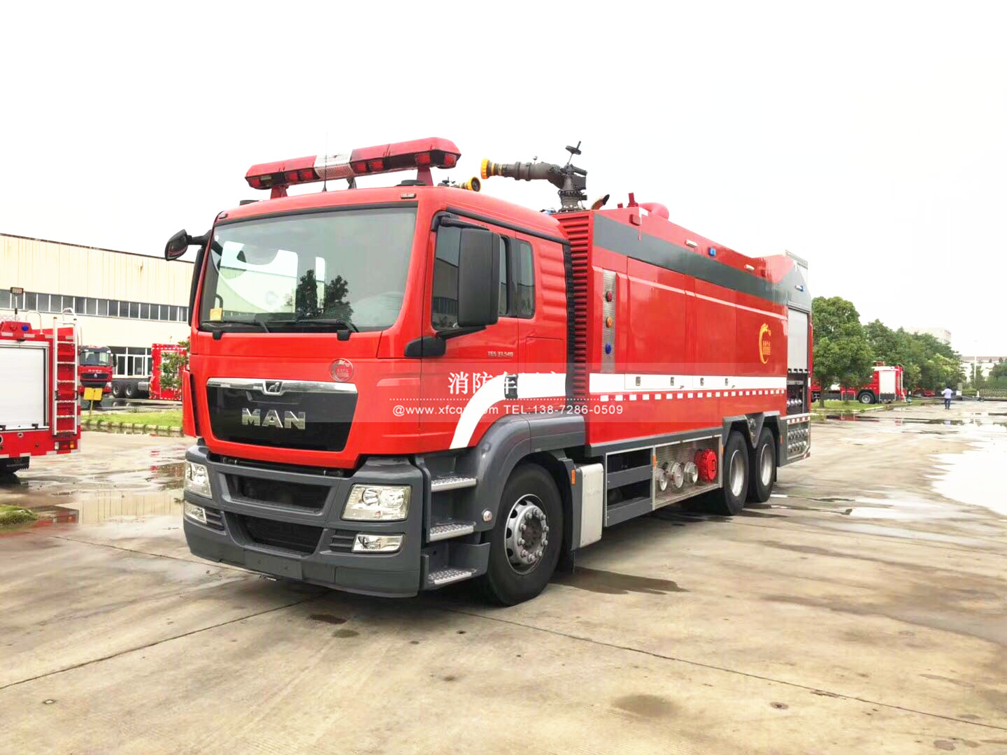 德國MAN后雙橋消防車