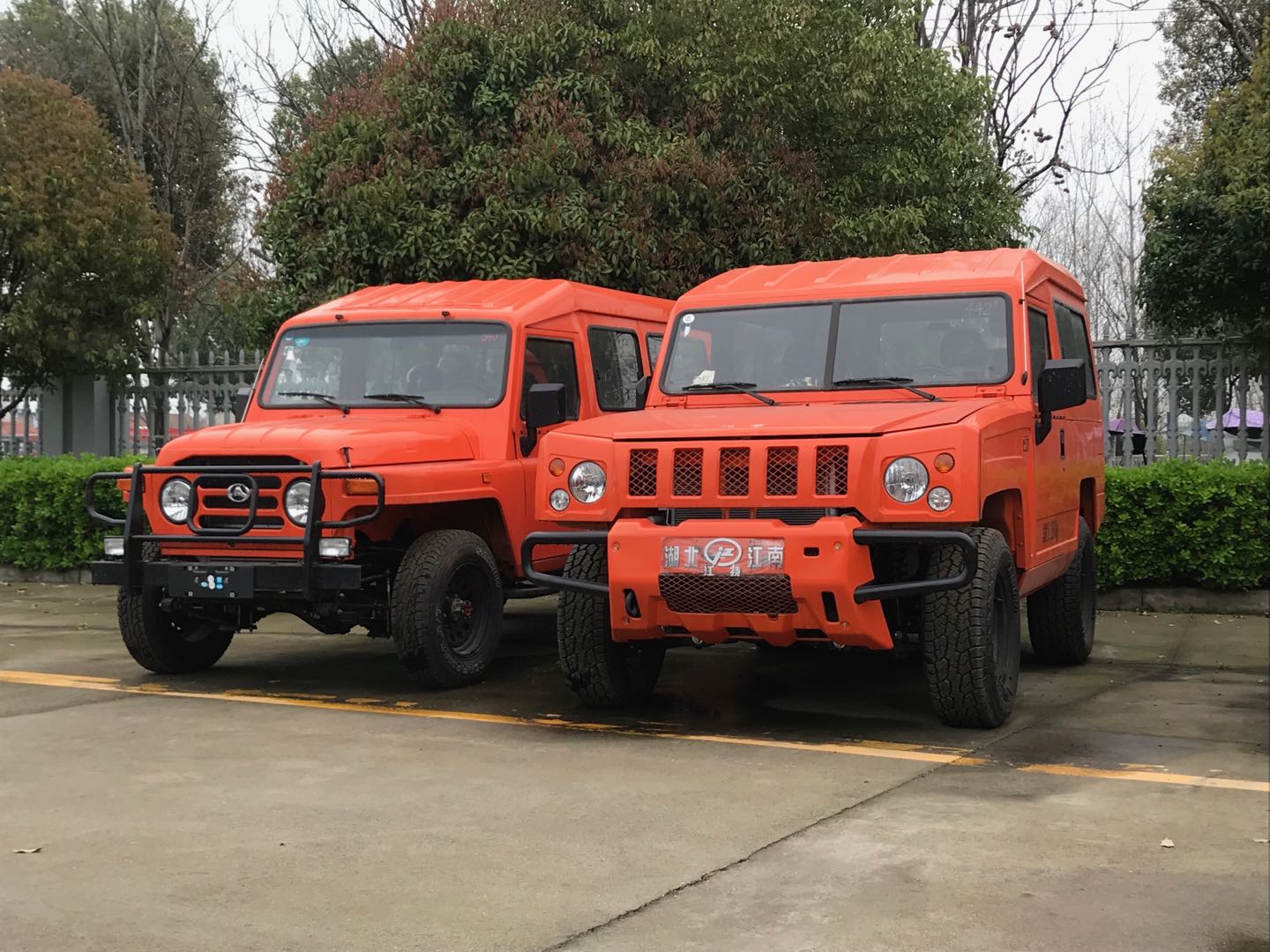 北汽四驅8座森林防火指揮車