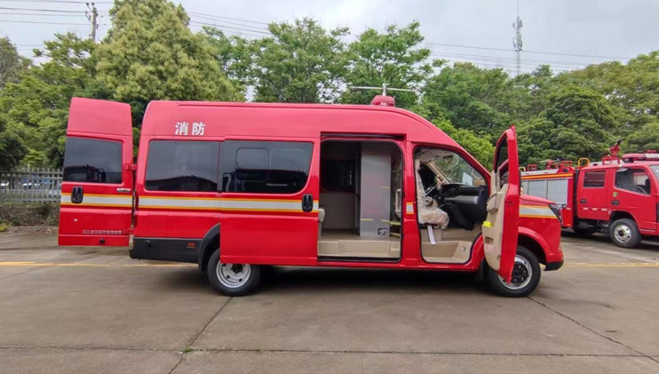 |L(fng)\(yn)܇(ch)13-15